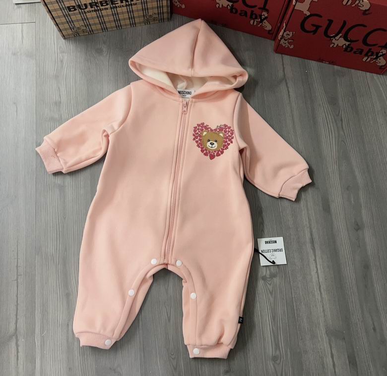 Moschino sz59 66 73 80 90 92